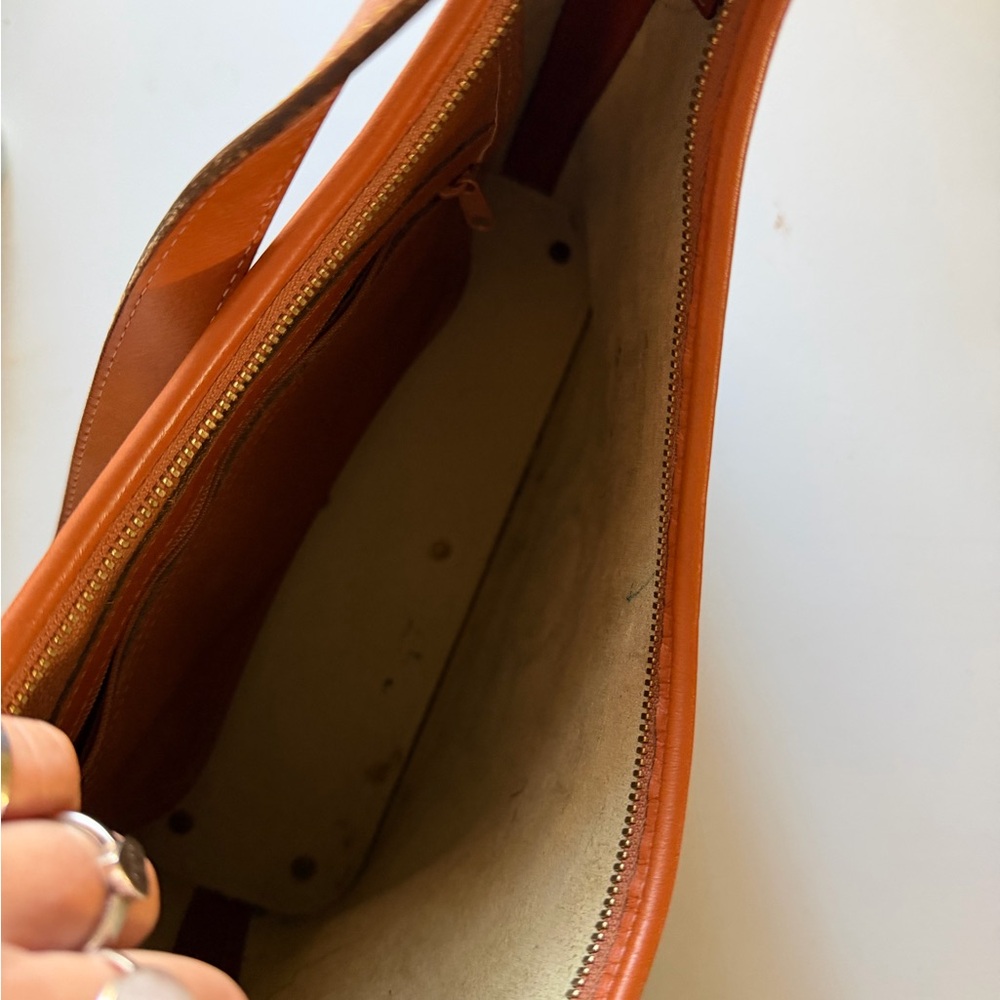 Vintage Dooney and Bourke Purse - Picture 4 of 6